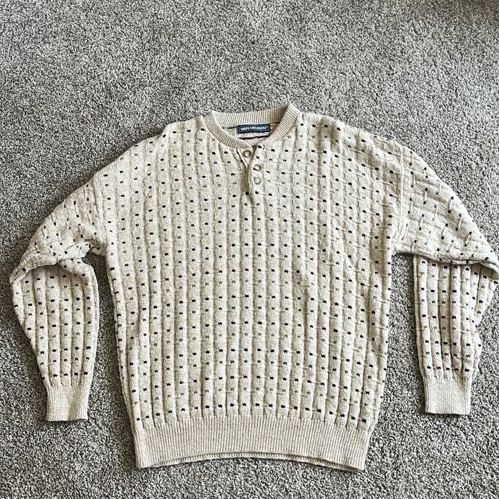 Van Heusen Large colorful sweater.
